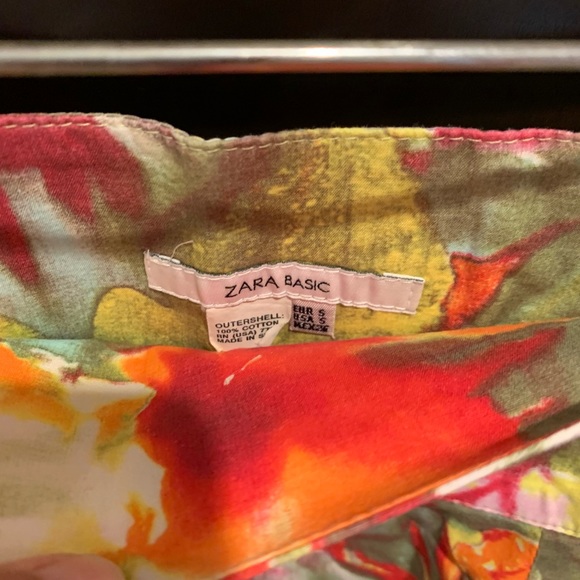 Zara Basic - Picture 2 of 3